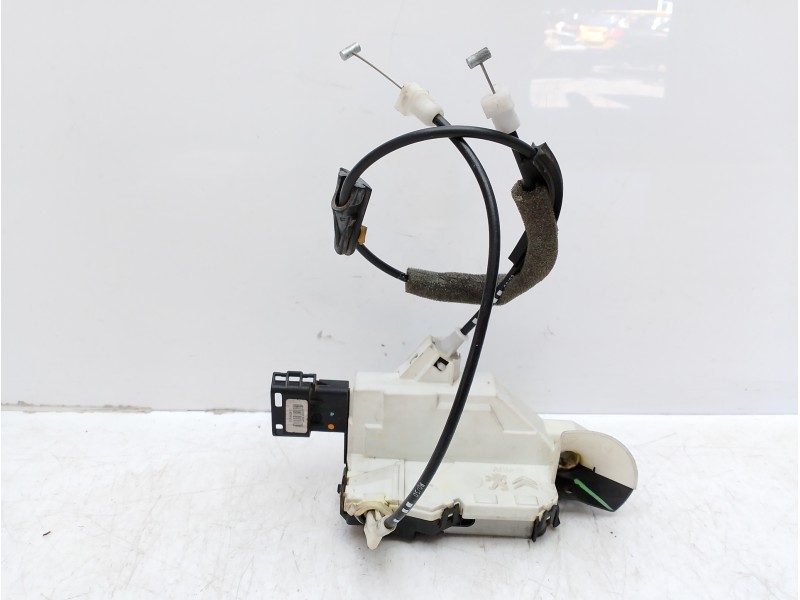 Recambio de cerradura puerta trasera izquierda para citroën c5 berlina exclusive referencia OEM IAM 9135CY  