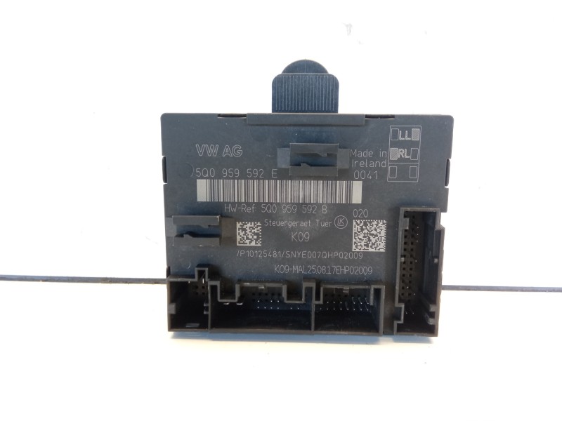 Recambio de modulo electronico para volkswagen golf vii lim. gte referencia OEM IAM 5Q0959592B  