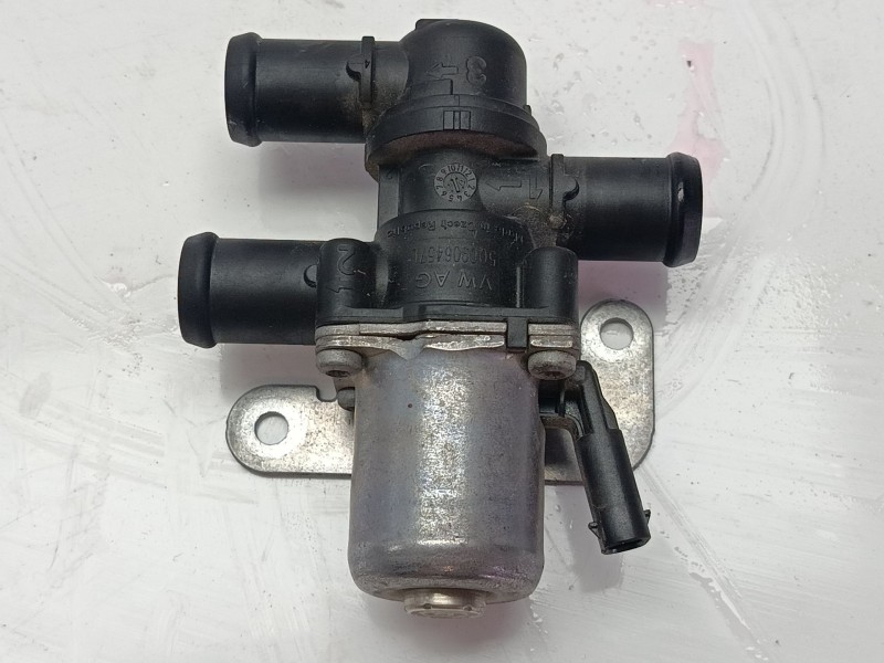 Recambio de modulo electronico para audi a4 b9 avant (8w5, 8wd) 35 tdi mild hybrid referencia OEM IAM 5Q0906457L  