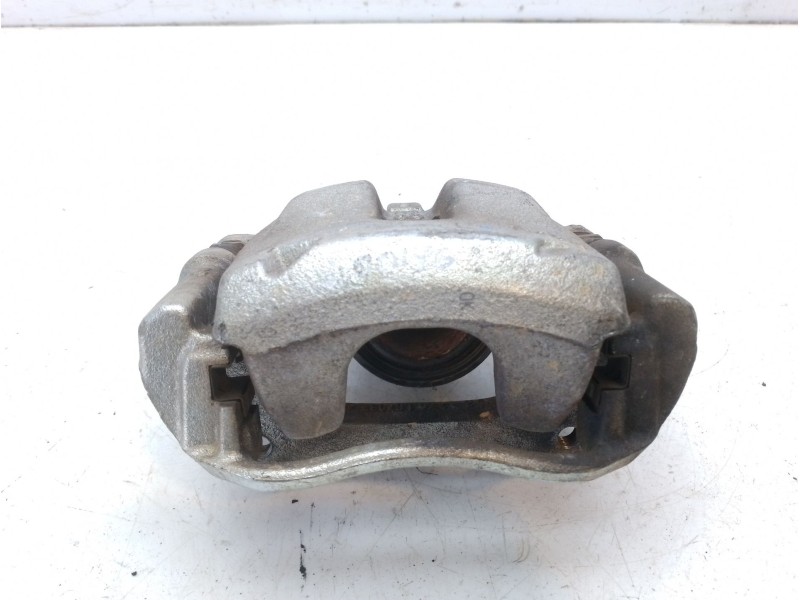 Recambio de pinza freno delantera izquierda para toyota c-hr referencia OEM IAM 47750F4010  