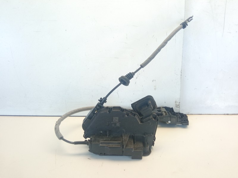 Recambio de cerradura puerta trasera izquierda para volkswagen golf vii lim. gte referencia OEM IAM 5TA839015D  
