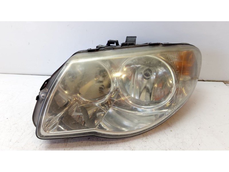 Recambio de faro izquierdo para chrysler voyager iv (rg, rs) 2.8 crd referencia OEM IAM 4857831AC  04857831AC
