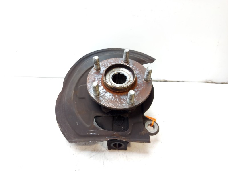 Recambio de mangueta delantera derecha para nissan juke (f15) 1.6 referencia OEM IAM 400141KK0A  