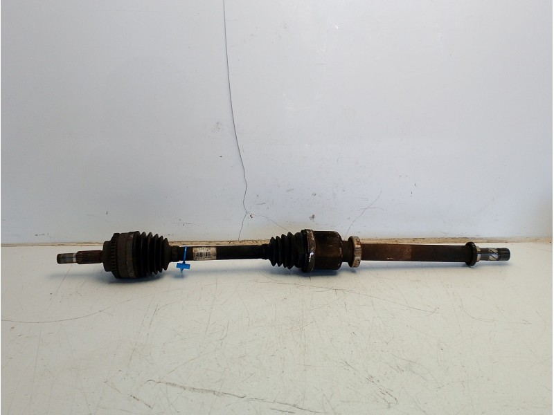 Recambio de transmision delantera derecha para renault clio ii (bb_, cb_) 1.5 dci referencia OEM IAM 8200538738  
