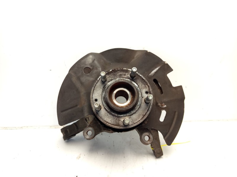 Recambio de mangueta delantera izquierda para kia sorento referencia OEM IAM 517152P500  
