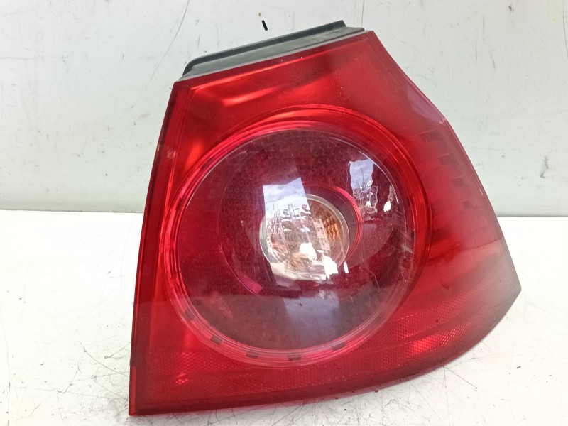Recambio de piloto trasero derecho para volkswagen golf v (1k1) 1.9 tdi referencia OEM IAM 1K6945096AA  