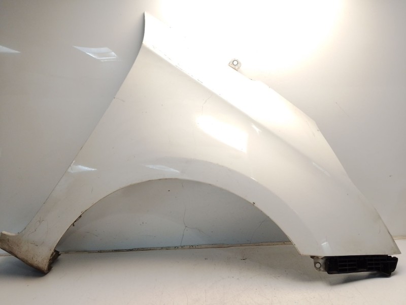 Recambio de aleta delantera derecha para kia carens ( ) referencia OEM IAM 66321A4000  