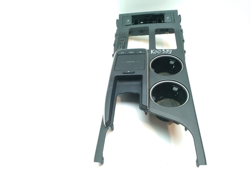 Recambio de moldura para lexus rc referencia OEM IAM 5880424170C2 5880424170 