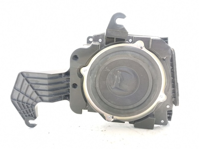Recambio de altavoz para lexus nx referencia OEM IAM 8615078130  