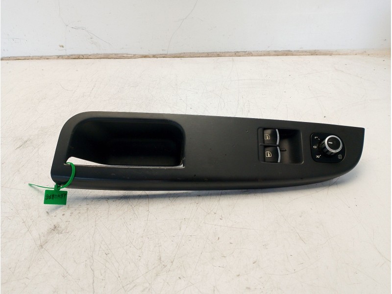 Recambio de mando elevalunas delantero izquierdo para volkswagen golf v (1k1) 1.9 tdi referencia OEM IAM 1K3868049C  