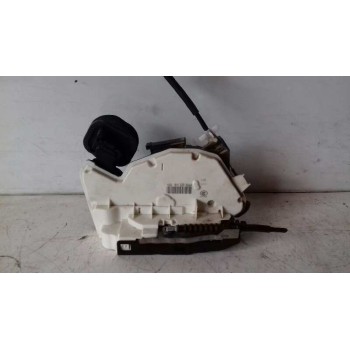 CERRADURA PUERTA TRASERA DERECHA 5K4839016 