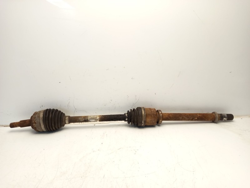 Recambio de transmision delantera derecha para renault scenic iii referencia OEM IAM 8200725513  