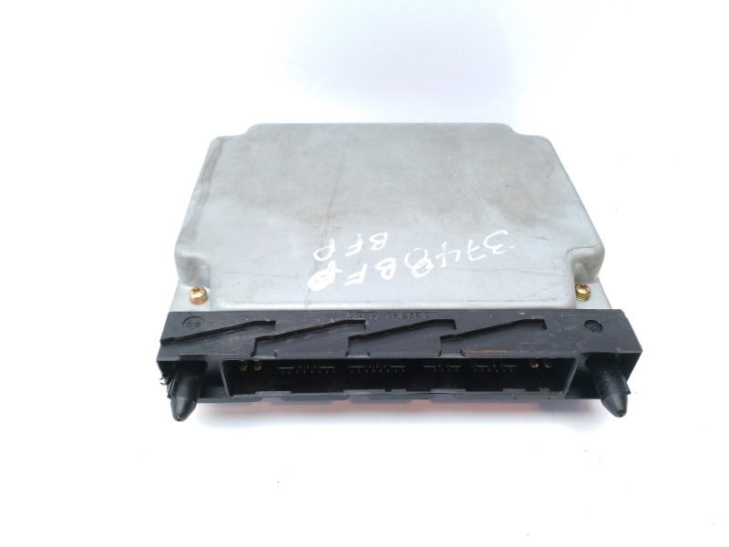 Recambio de centralita motor uce para volvo s60 berlina 2.4 cat referencia OEM IAM MB0797008831  