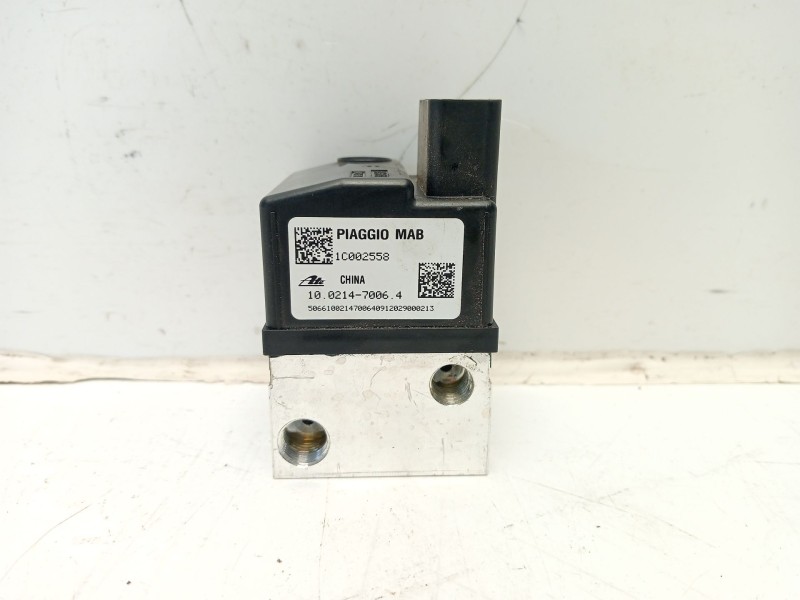 Recambio de abs para piaggio (vespa) vespa 125ie 3v primavera referencia OEM IAM 1C002558  