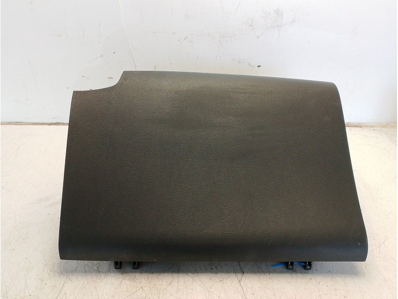 Recambio de guantera para kia carens ( ) referencia OEM IAM 84510A4100WK 84511A4000 