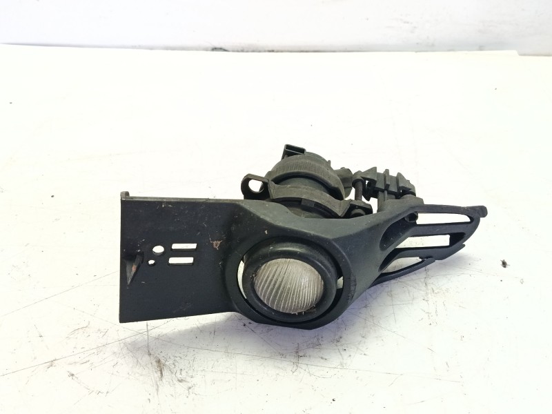 Recambio de faro antiniebla derecho para bmw 7 (e65, e66, e67) 730 d referencia OEM IAM 63178379684  