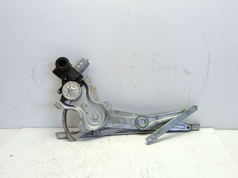 Recambio de elevalunas delantero derecho para toyota c-hr referencia OEM IAM 69810F4010  