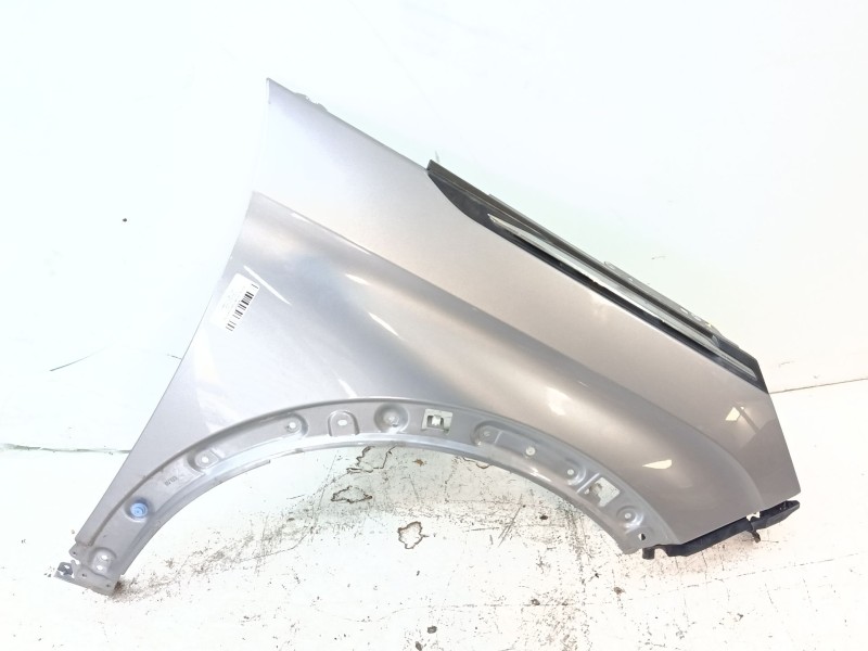 Recambio de aleta delantera derecha para peugeot 3008 referencia OEM IAM 9812305680  