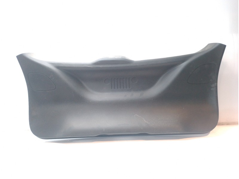 Recambio de guarnecido porton trasero para jeep compass ii 2.0 m-jet cat referencia OEM IAM 5UN06DX9AB 5UN06TRMAC 