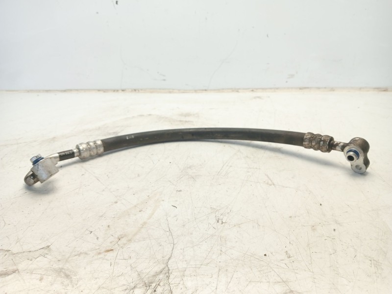 Recambio de tubos aire acondicionado para kia carens 2.0 crdi referencia OEM IAM 977621D400  