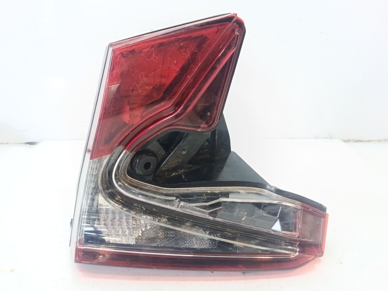 Recambio de piloto trasero derecho interior para toyota c-hr referencia OEM IAM 81581F4120 18954F 223214737