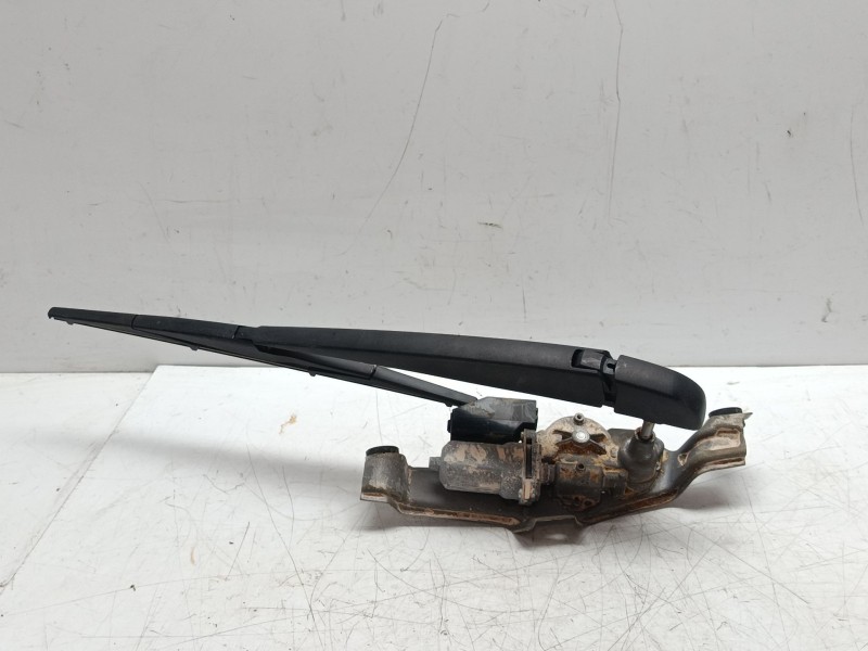 Recambio de motor limpia trasero para toyota c-hr referencia OEM IAM 85130F4010  