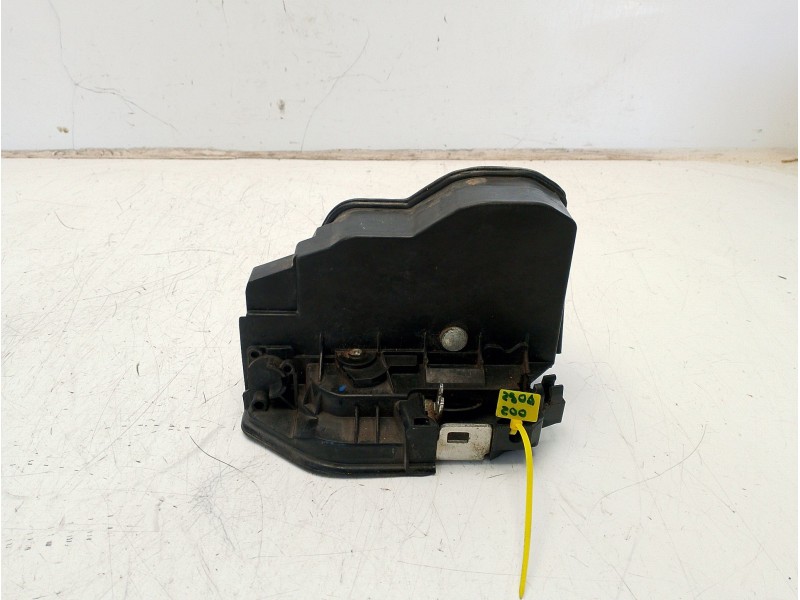 Recambio de cerradura puerta trasera derecha para bmw 7 (e65, e66, e67) 730 d referencia OEM IAM 51227012146  