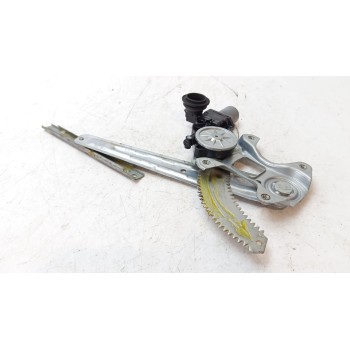 ELEVALUNAS TRASERO IZQUIERDO 827305RB0A 