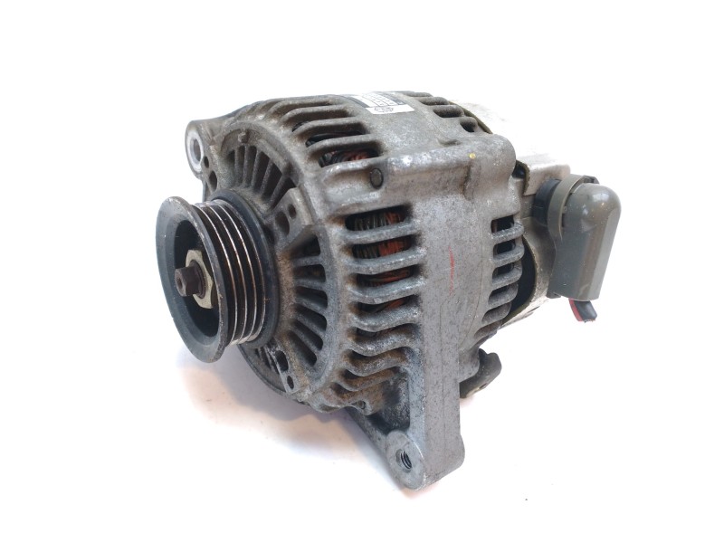 Recambio de alternador para toyota yaris (ksp9/scp9/nlp9) 1.4 turbodiesel cat referencia OEM IAM 2706023020 1022111670 