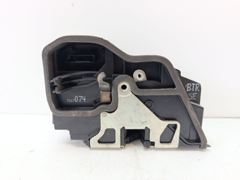 Recambio de cerradura puerta delantera derecha para bmw serie 5 berlina (e60) 530i referencia OEM IAM 51217202146  