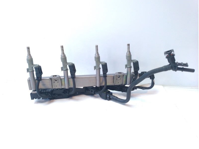 Recambio de rampa inyectora para toyota rav4 referencia OEM IAM 232092501001 2381425010 