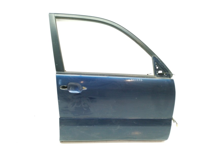 Recambio de puerta delantera derecha para toyota land cruiser (j12) 3.0 turbodiesel referencia OEM IAM 6700160540  