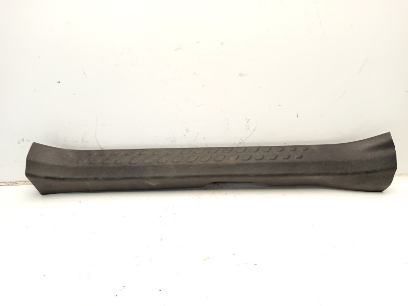 Recambio de moldura para toyota c-hr referencia OEM IAM 67913F4010C0  