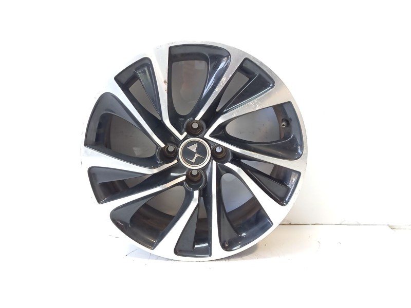 Recambio de llanta para ds 4 1.6 blue-hdi fap referencia OEM IAM 96888322XY  9688832277