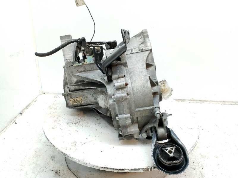 Recambio de caja cambios para ford focus berlina (cap) ambiente (d) referencia OEM IAM 1477480  