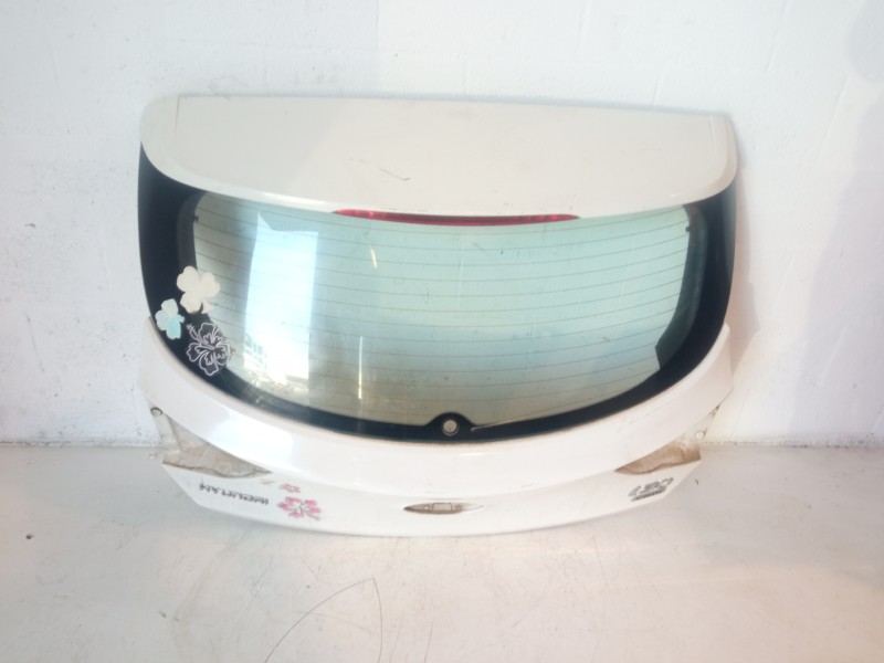 Recambio de porton trasero para hyundai i30 1.4 cat referencia OEM IAM 73700A5000 73700A6000 