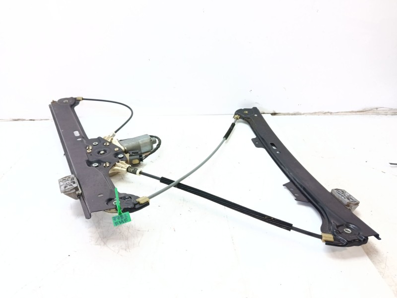 Recambio de elevalunas delantero izquierdo para bmw serie 5 berlina (e60) 530i referencia OEM IAM 51337184383  