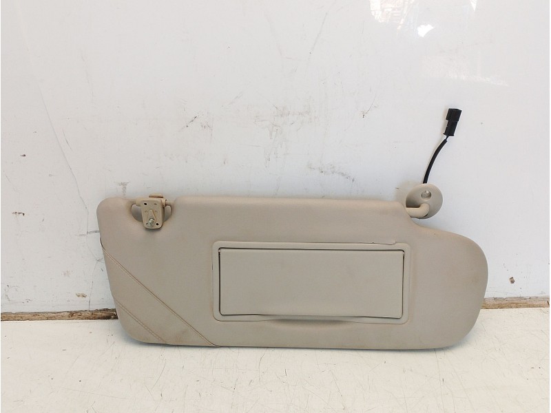 Recambio de parasol derecho para land rover freelander i (l314) 2.0 td4 4x4 referencia OEM IAM AWR4897LUM  