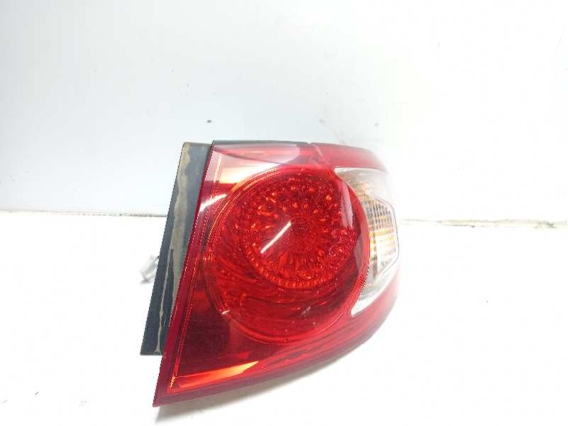 Recambio de piloto trasero derecho para hyundai santa fé ii furgoneta/suv (cm) crdi 4x4 referencia OEM IAM 924022B020  