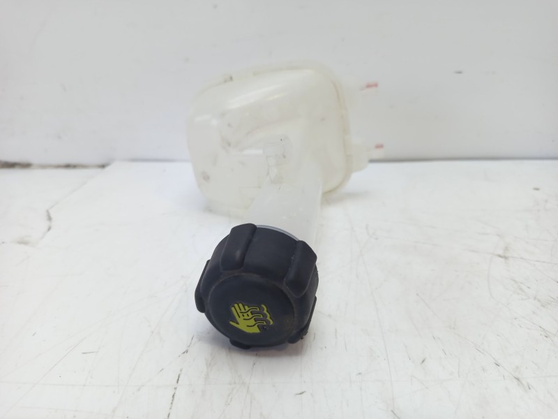 Recambio de deposito expansion para renault captur i (j5_, h5_) 0.9 tce 90 referencia OEM IAM 217102102R  