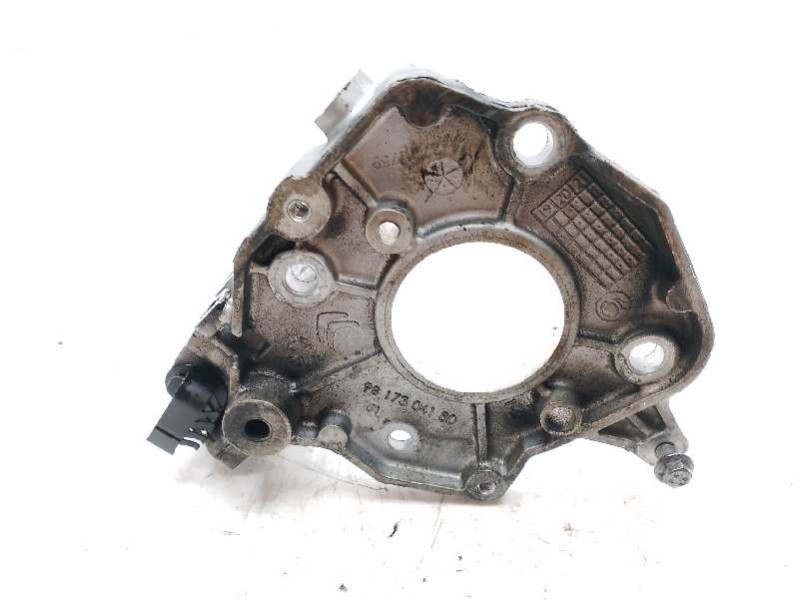 Recambio de soporte bomba inyeccion para peugeot 308 access referencia OEM IAM 9817304180  
