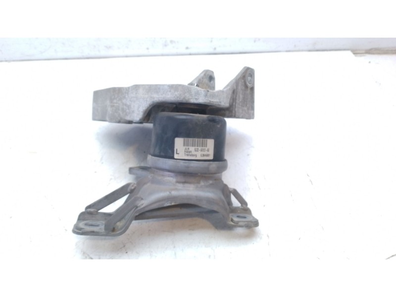 Recambio de soporte motor para land rover evoque dynamic referencia OEM IAM LR024729 LR024735 