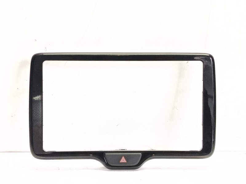 Recambio de moldura para toyota yaris (_p21_, _pa1_, _ph1_) 1.5 hybrid (mxph10) referencia OEM IAM 861400D870  