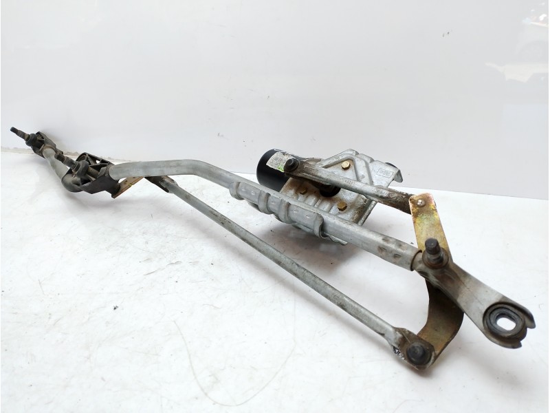 Recambio de motor limpia delantero para renault scenic ii 1.9 dci diesel referencia OEM IAM 8200327016  