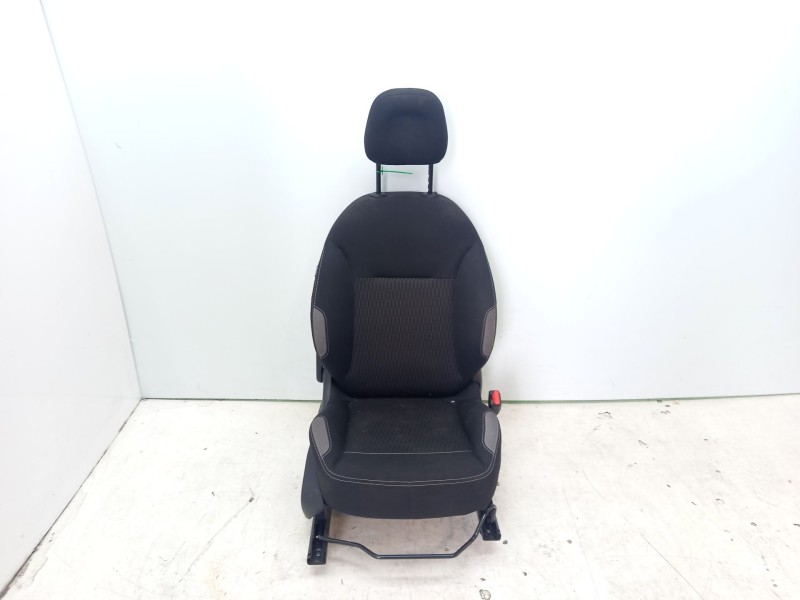 Recambio de asiento delantero derecho para peugeot 208 referencia OEM IAM 1608319880 1608106580 / 1608108680 1608108280