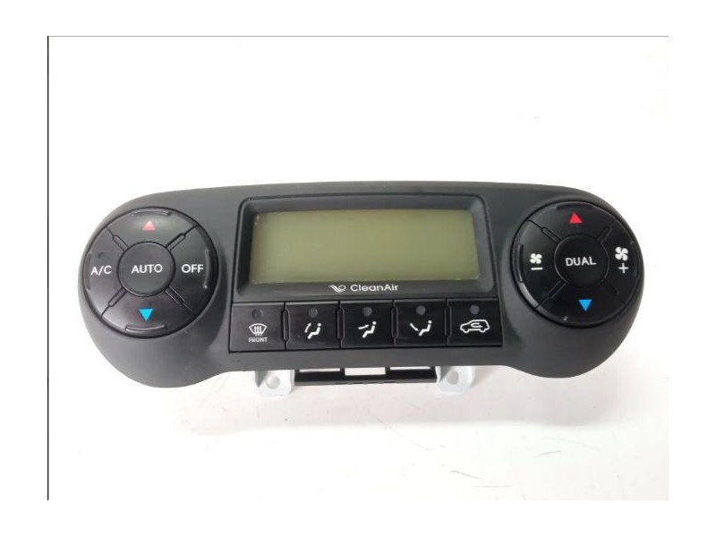 Recambio de mando climatizador para hyundai ix35 comfort 2wd referencia OEM IAM 972502Y400TJN A2C85435102 