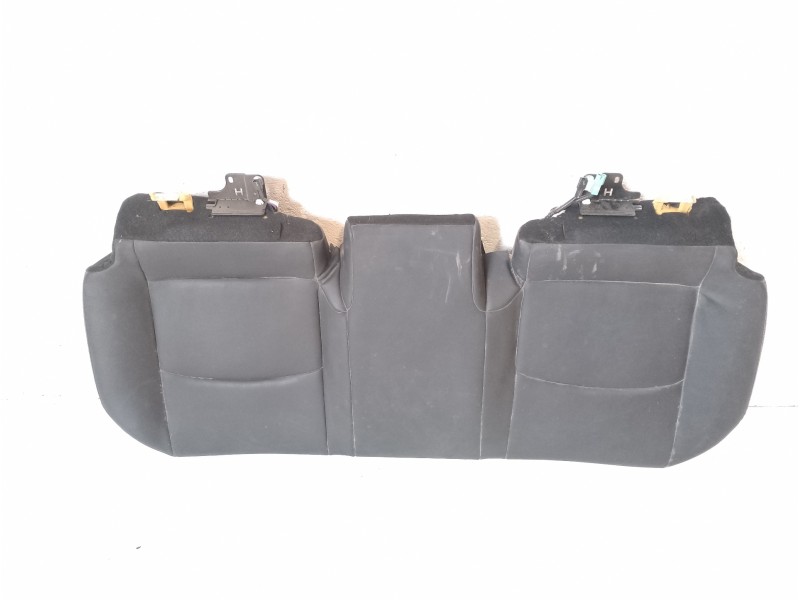 Recambio de asientos traseros para citroën c-crosser xtr referencia OEM IAM 884688  