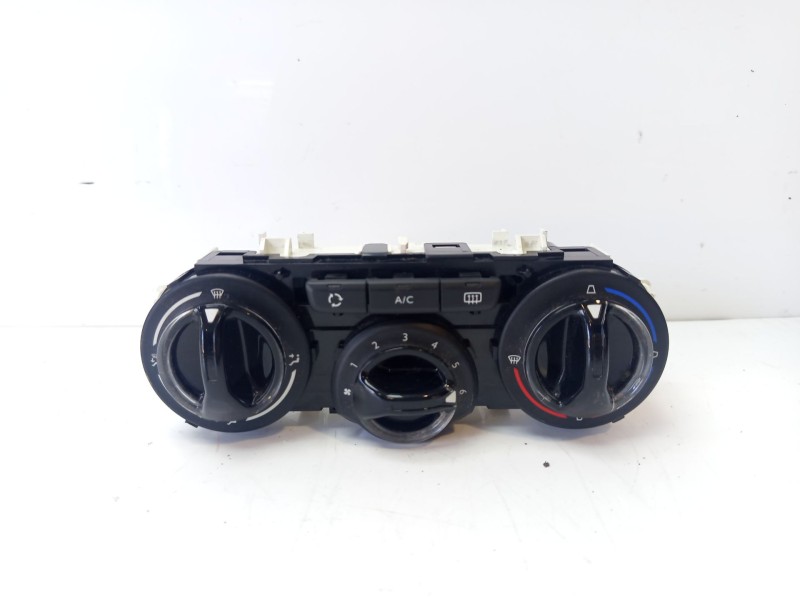 Recambio de mando calefaccion / aire acondicionado para peugeot 208 referencia OEM IAM 9672248380  