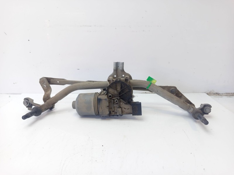 Recambio de motor limpia delantero para peugeot 208 referencia OEM IAM 9673222580  