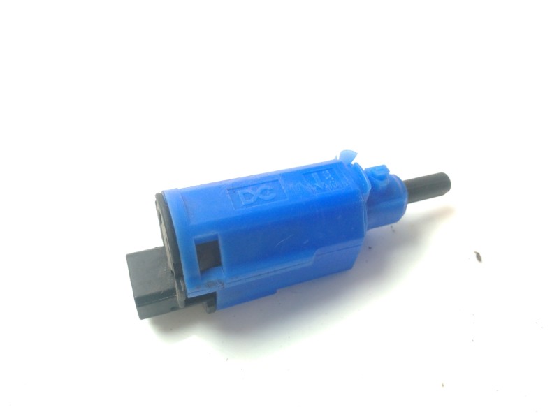 Recambio de interruptor para renault master kasten referencia OEM IAM 253205115R 253251679R 